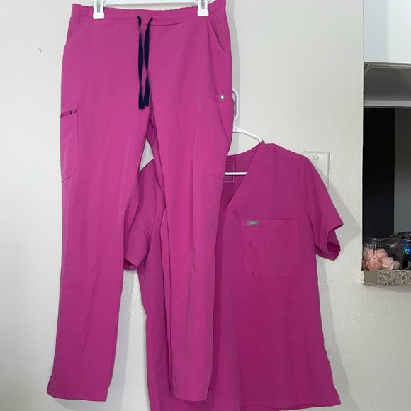 Figs Scrubs - Picture 3 of 4